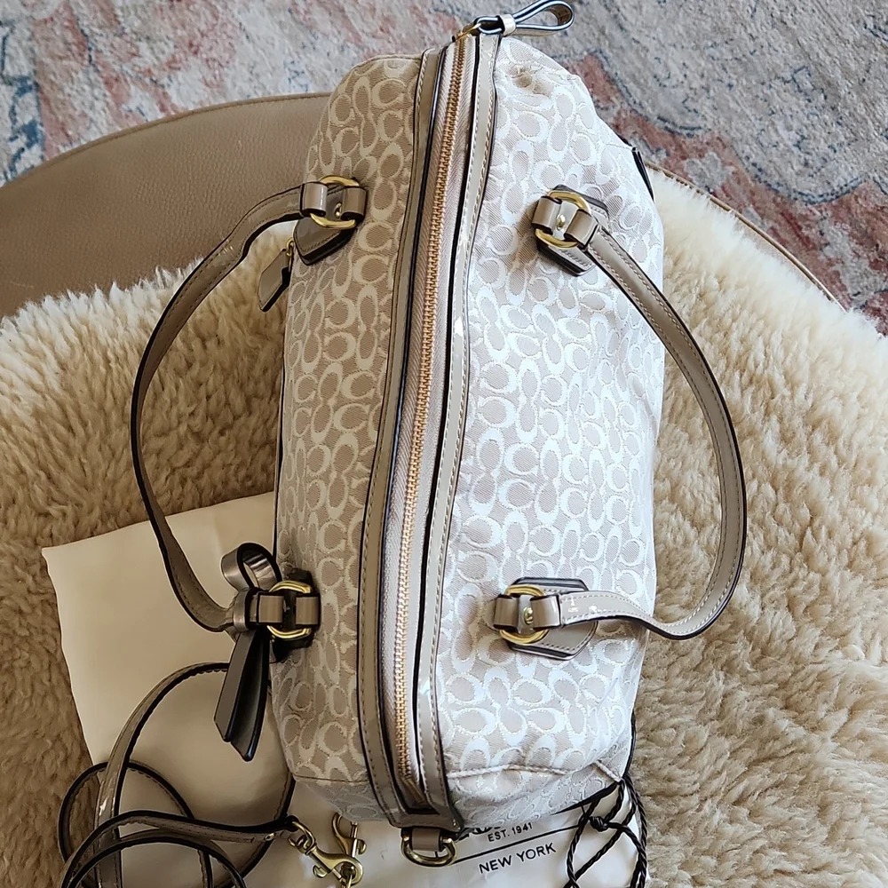 NWT Coach Pop Signature East West Satchel Bag 🤎👜💜 - Picture 10 of 16